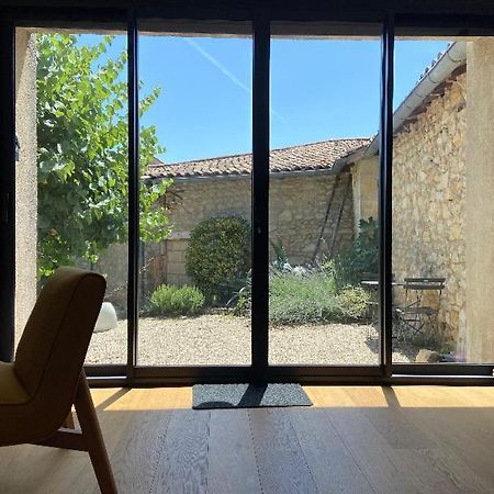 Le Clos Du Mesnil, Logement Totalement Independant Le Tourne Екстериор снимка