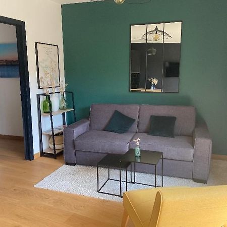 Le Clos Du Mesnil, Logement Totalement Independant Le Tourne Екстериор снимка